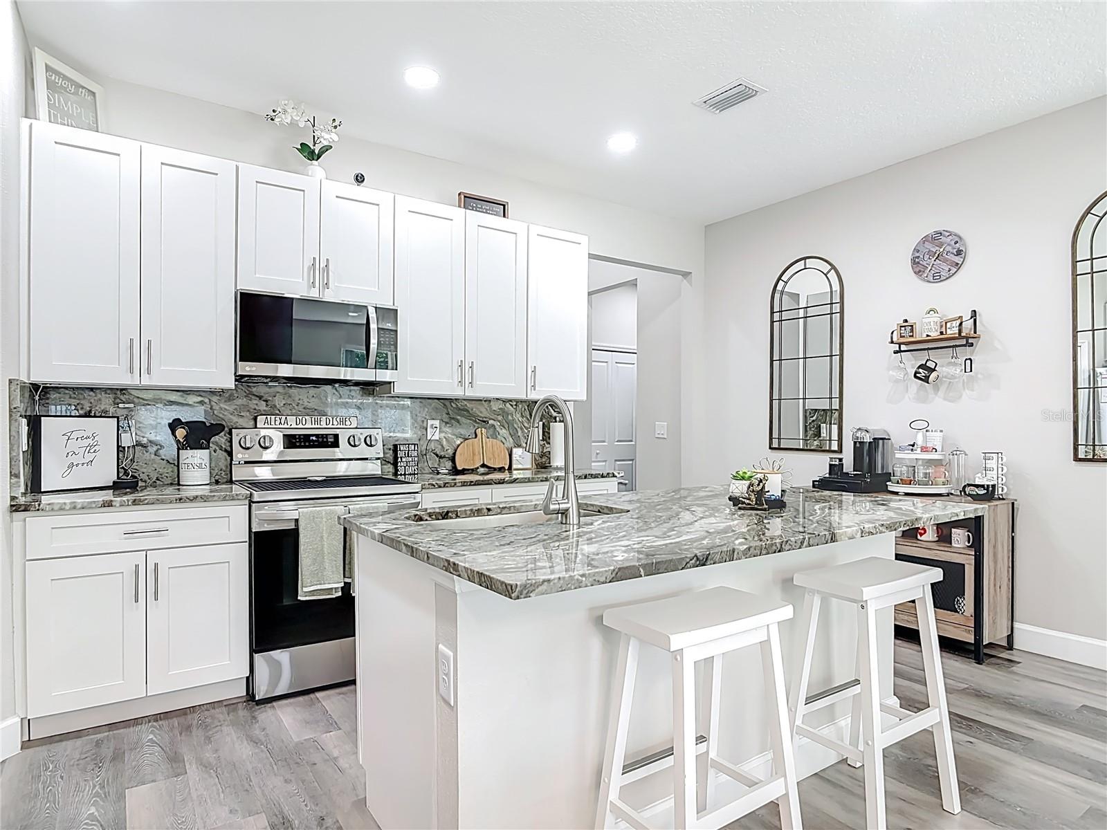 Image 10 of 44 For 1203 9th Street