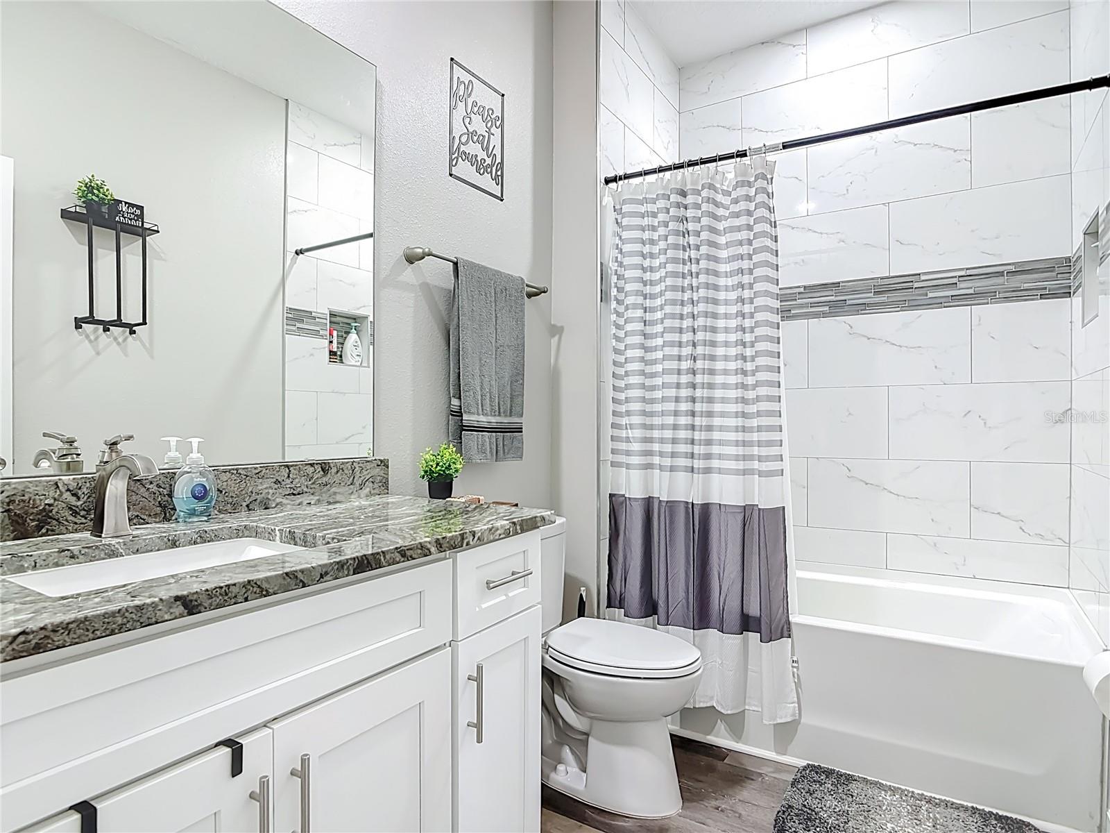 Image 28 of 44 For 1203 9th Street