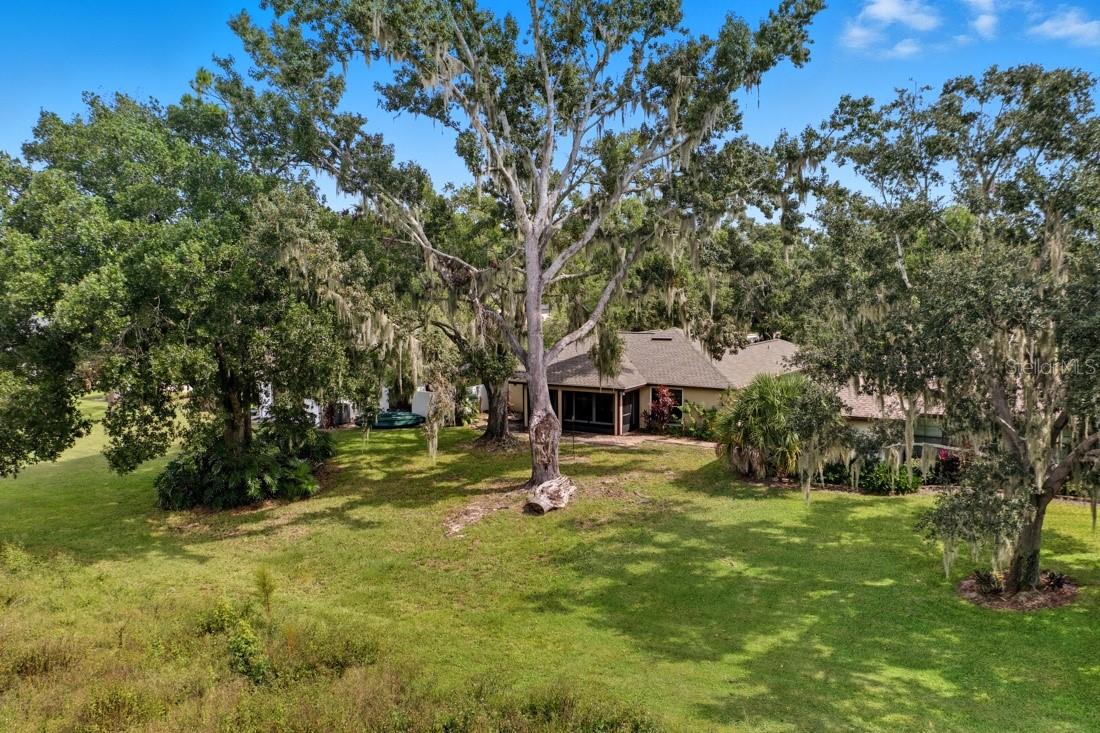 Image 35 of 35 For 11 Huntley Court