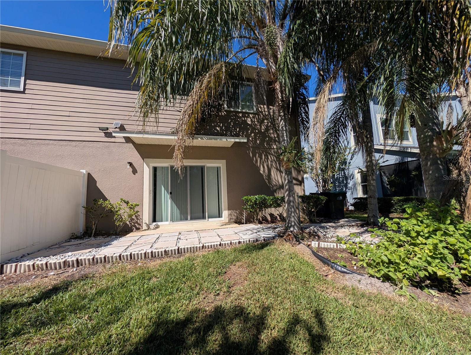 Image 10 of 39 For 2203 Chatham Place Drive