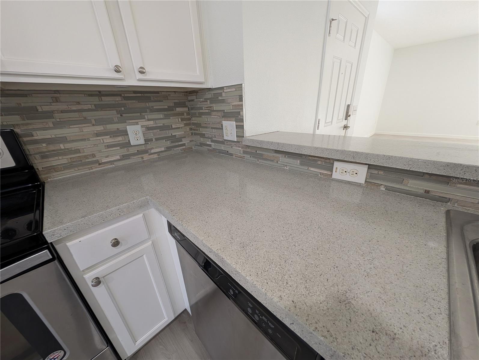 Image 23 of 39 For 2203 Chatham Place Drive