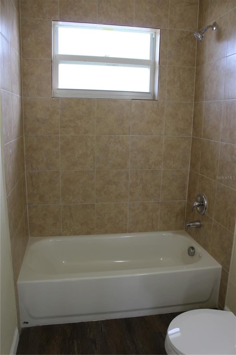 Listing photo id 19 for 316 6th Street