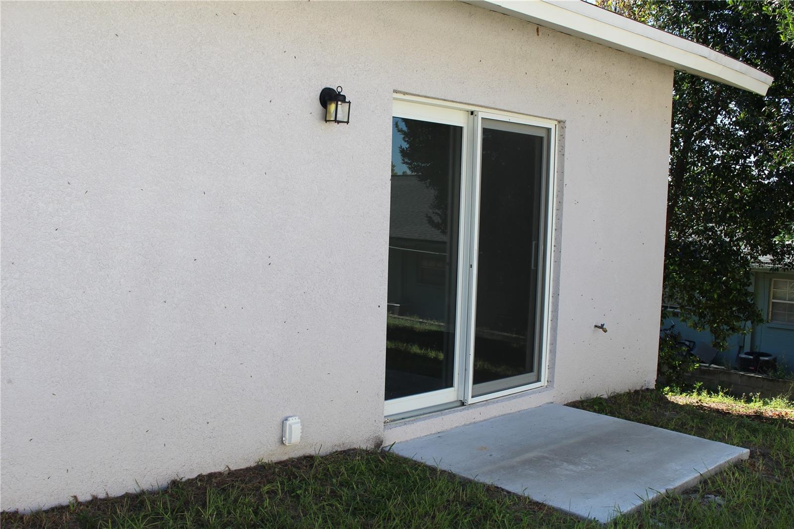 Listing photo id 3 for 316 6th Street