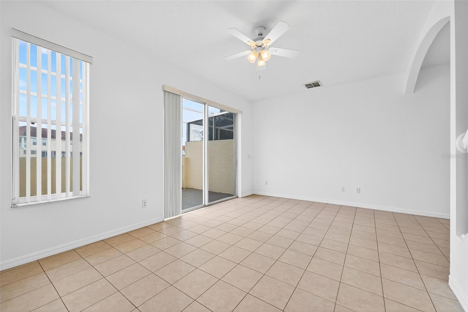 Image 11 of 68 For 4712 Hemingway House Street