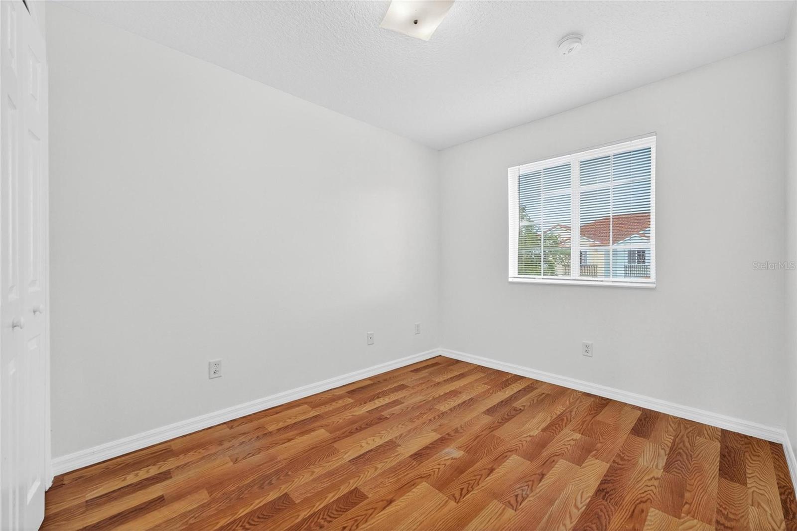 Image 40 of 68 For 4712 Hemingway House Street