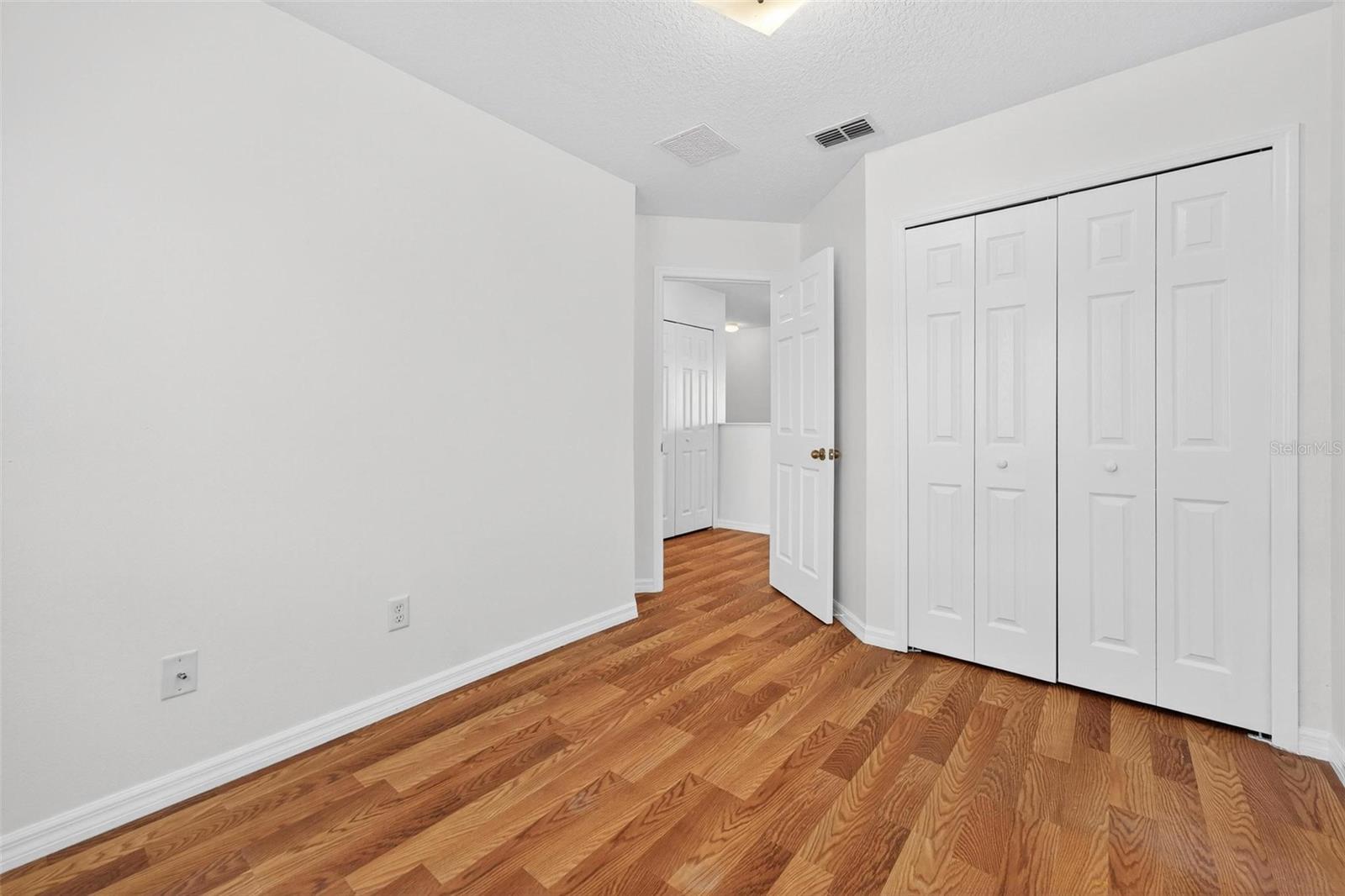 Image 42 of 68 For 4712 Hemingway House Street