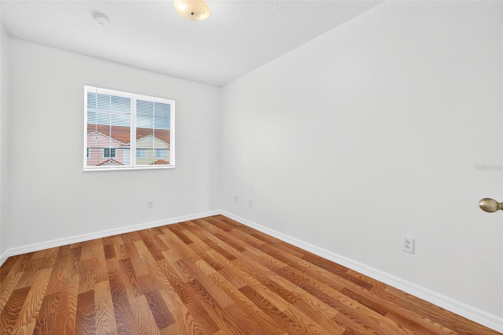 Image 43 of 68 For 4712 Hemingway House Street