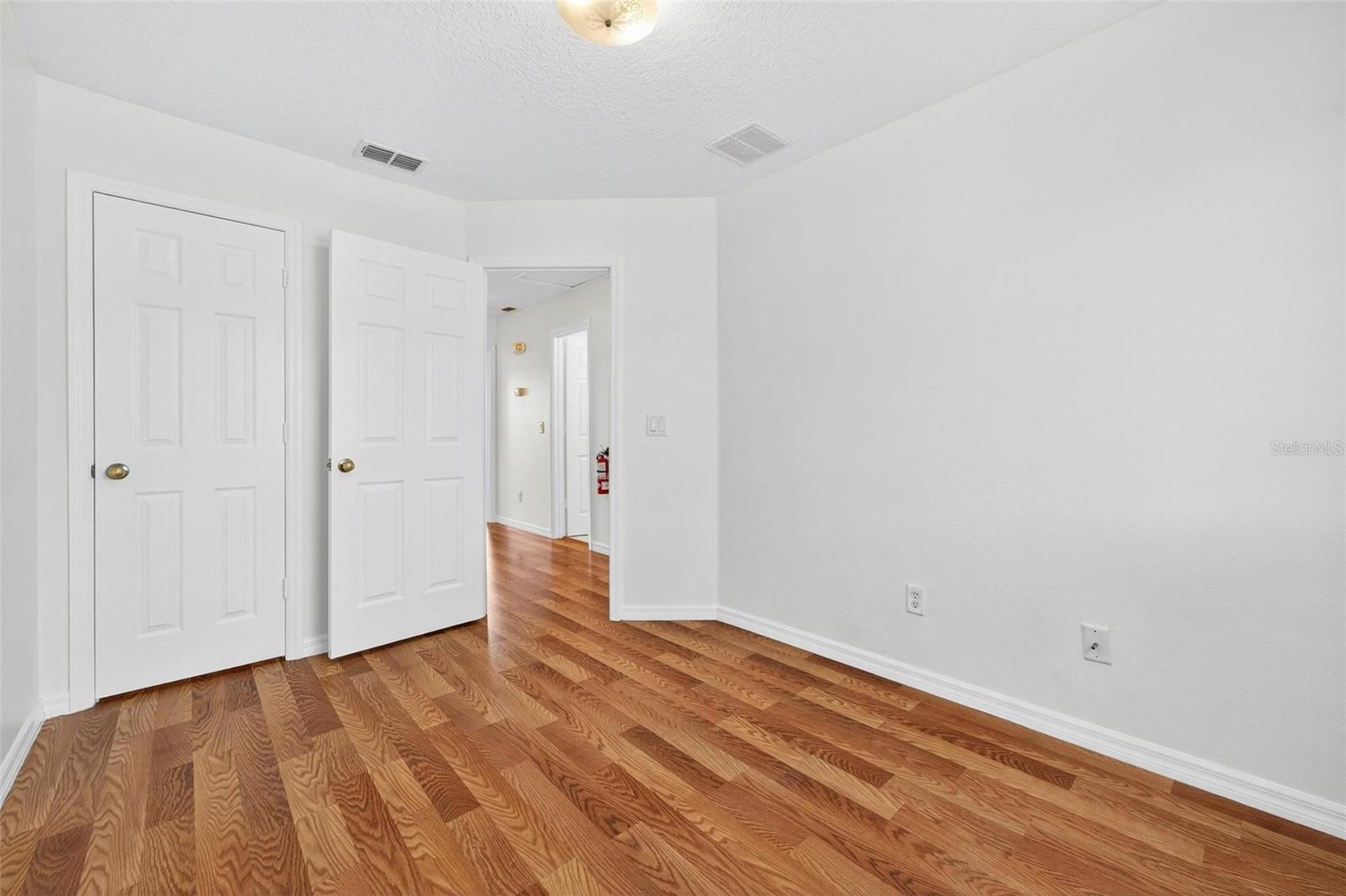 Image 44 of 68 For 4712 Hemingway House Street