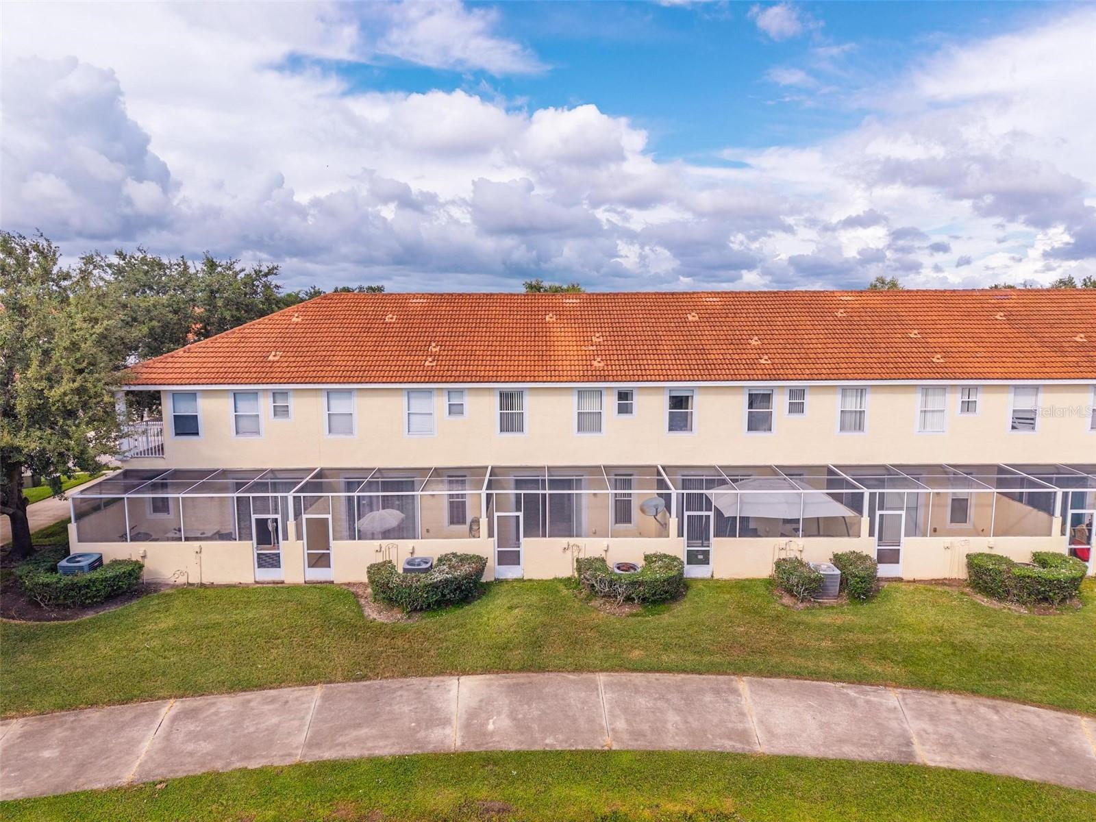 Image 52 of 68 For 4712 Hemingway House Street