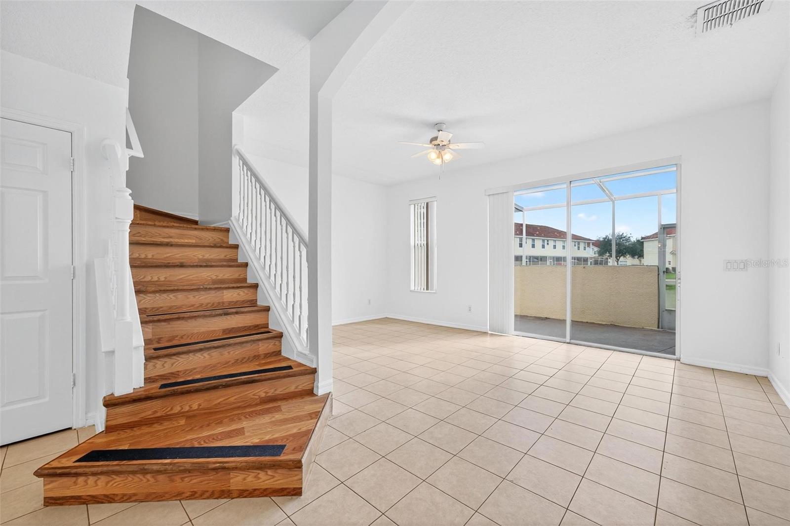 Image 6 of 68 For 4712 Hemingway House Street