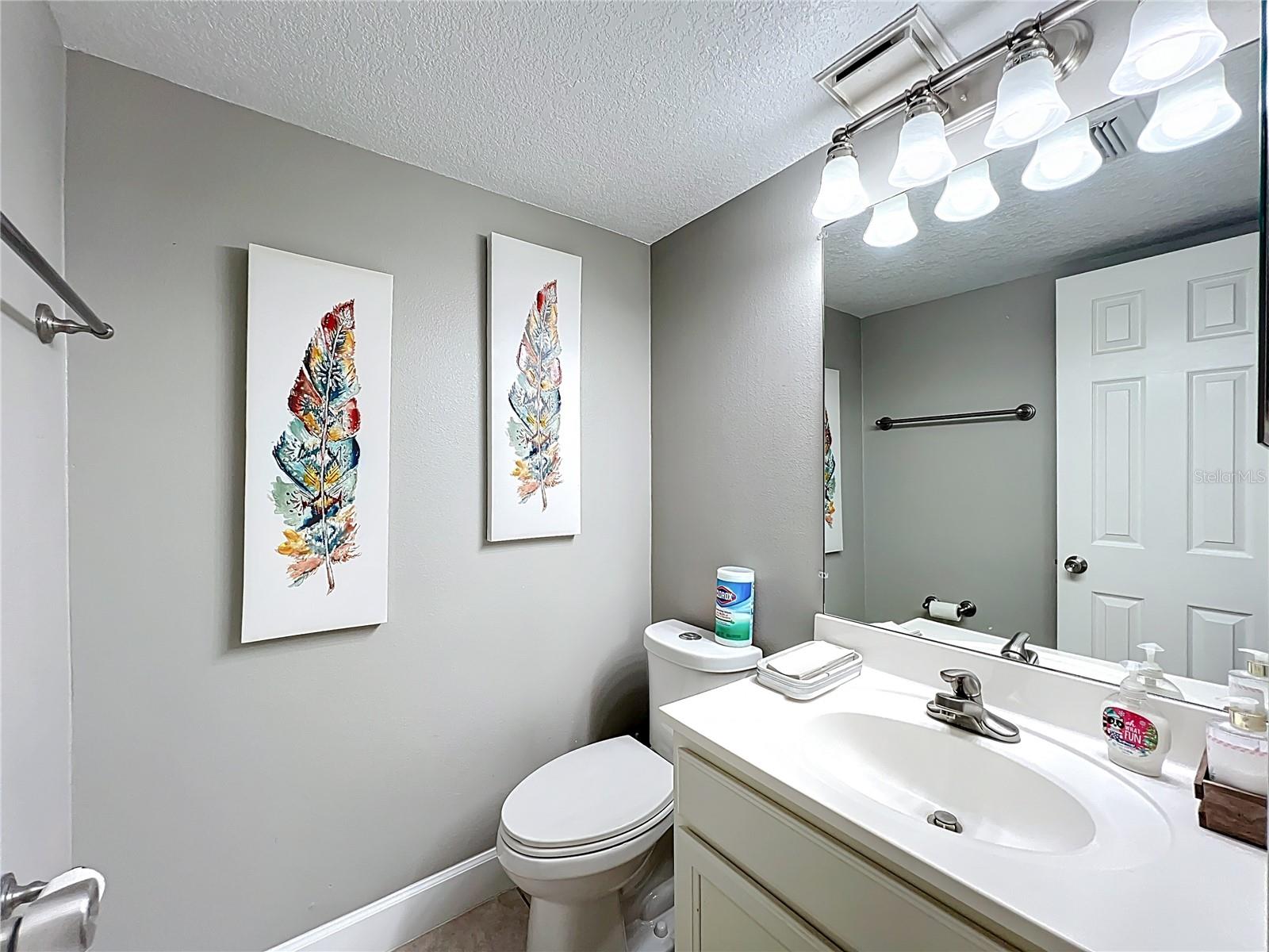 Image 26 of 69 For 1154 Deer Lake Circle