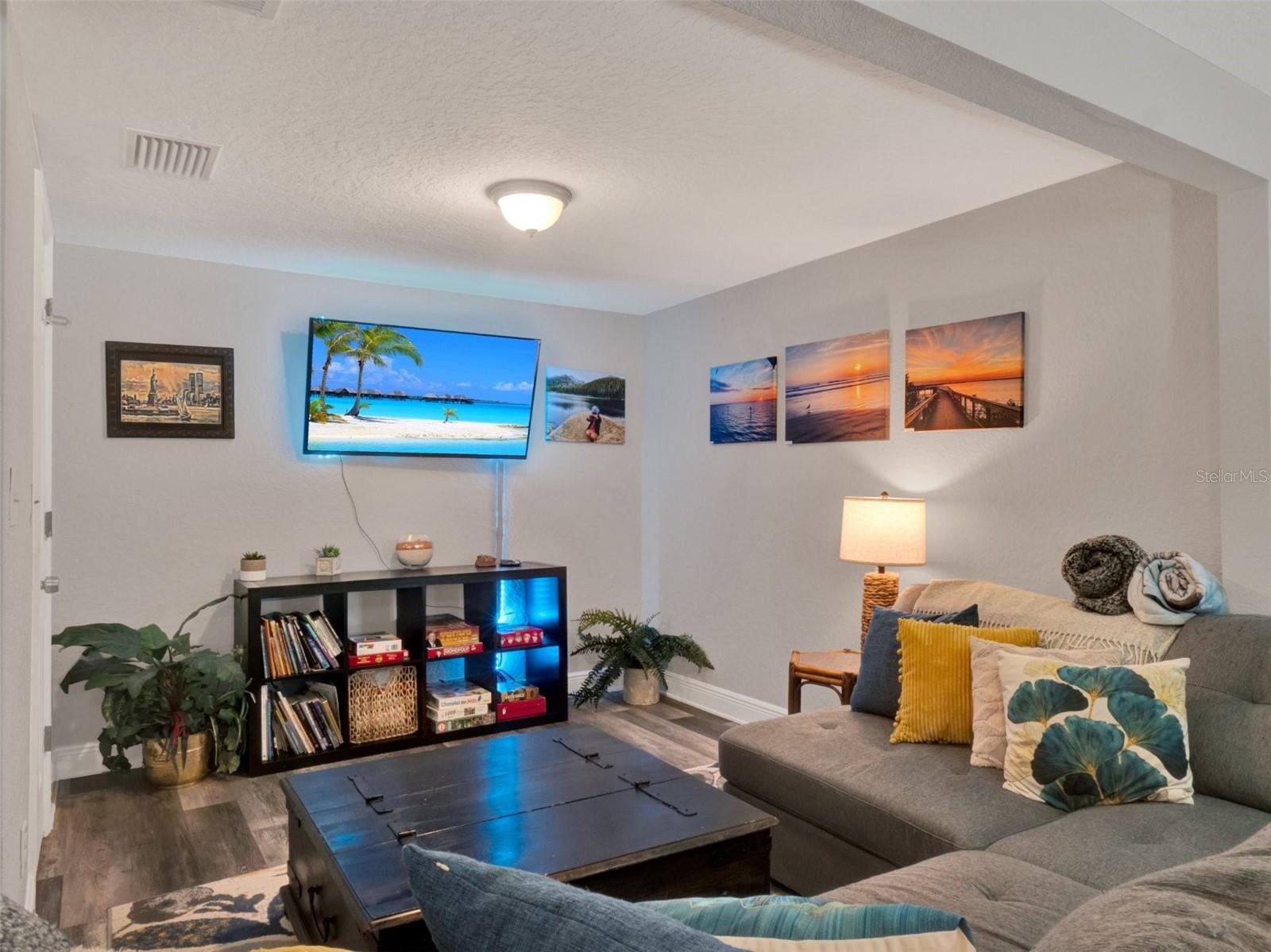 Image 12 of 29 For 2721 Evergreen Drive