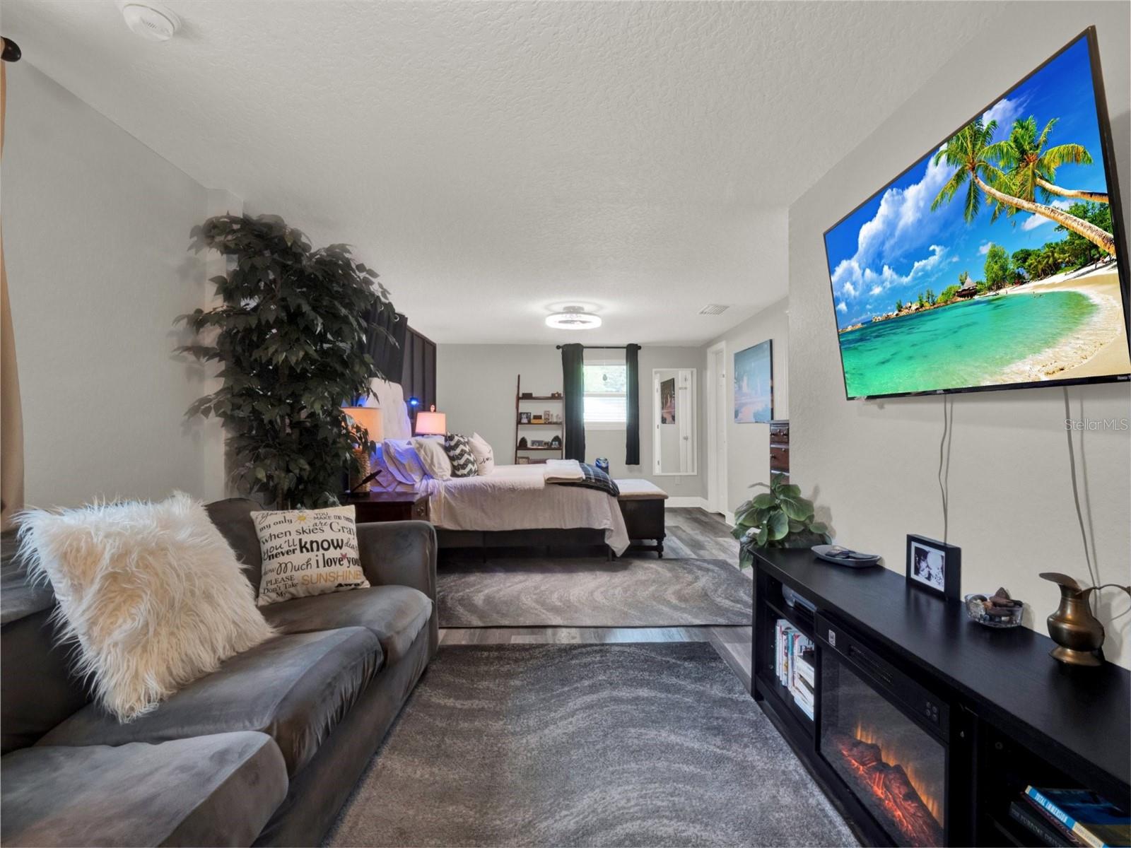 Image 15 of 29 For 2721 Evergreen Drive