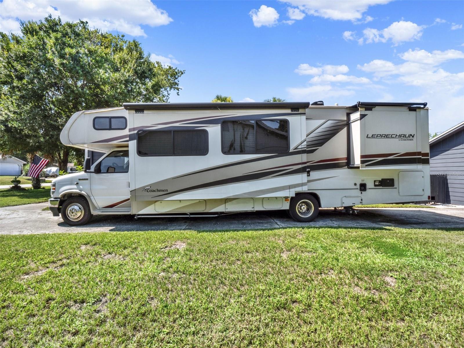 Image 26 of 29 For 2721 Evergreen Drive