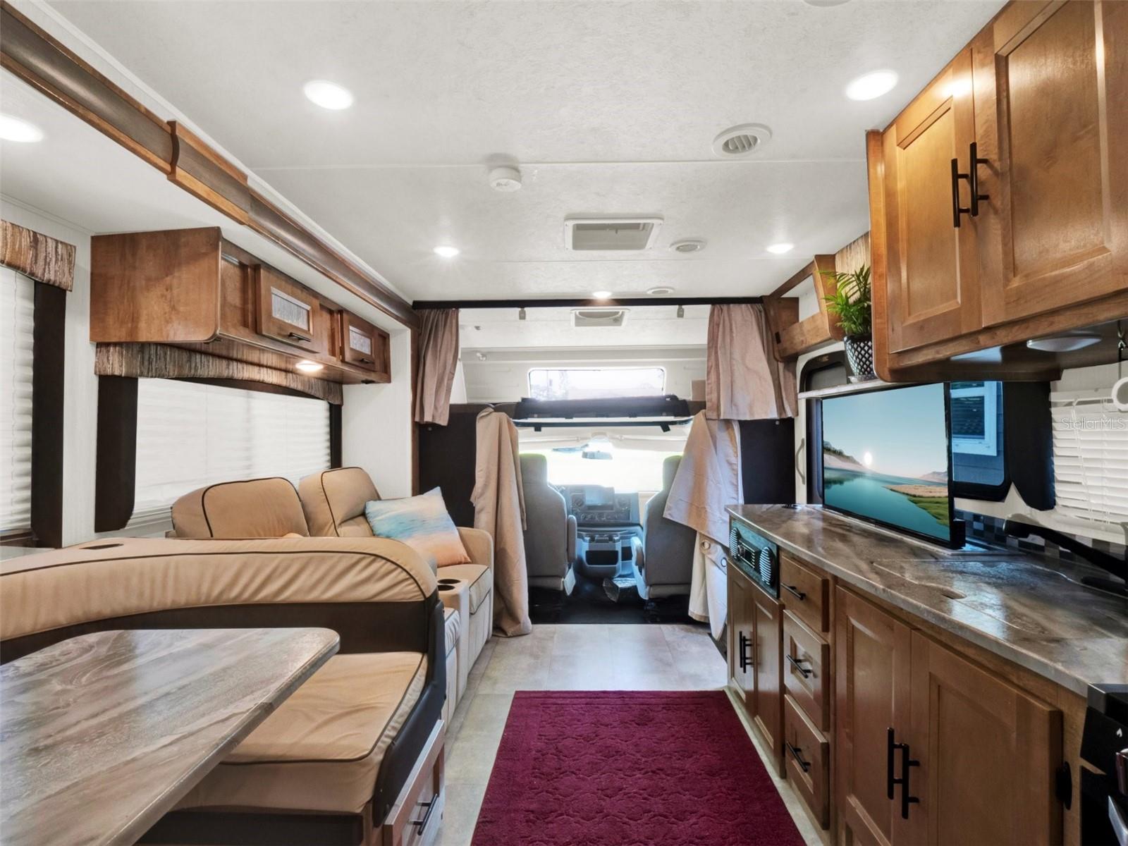 Image 28 of 29 For 2721 Evergreen Drive