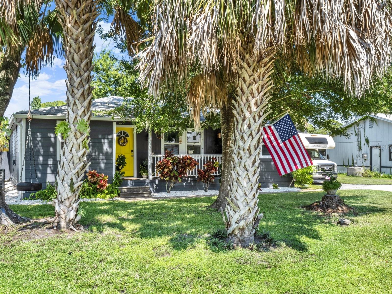 Image 3 of 29 For 2721 Evergreen Drive