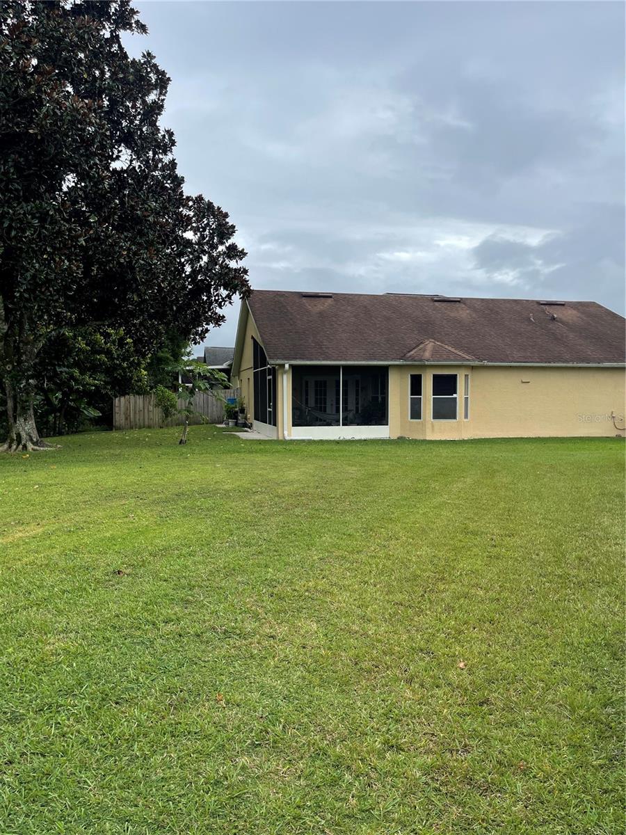 Image 34 of 36 For 519 Tree Shore Drive