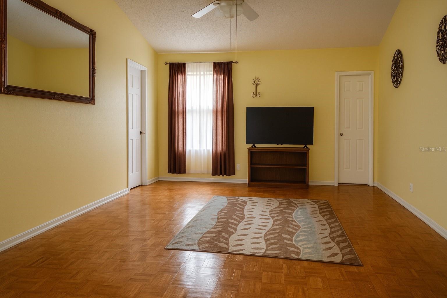 Image 12 of 19 For 61 Justin Drive
