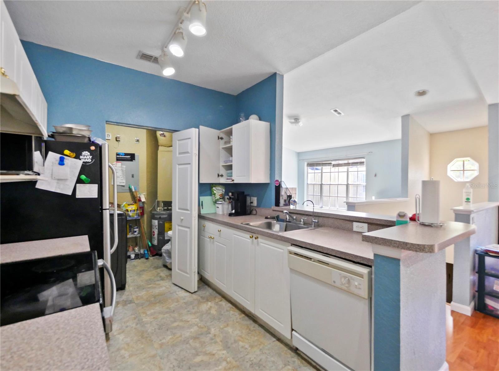 Image 18 of 18 For 841 Grand Regency Point 205