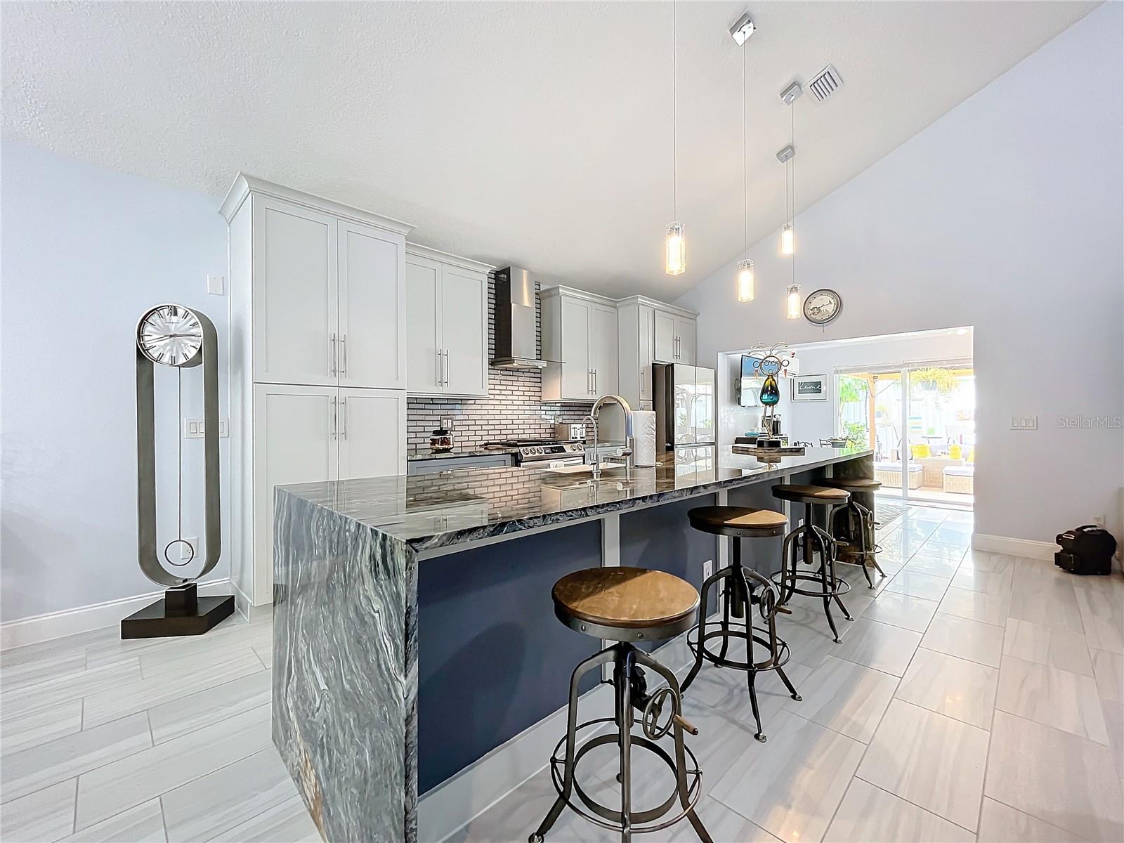 Image 3 of 70 For 1006 Portmoor Way