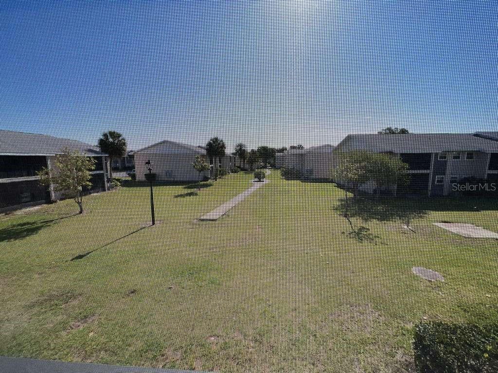 Image 16 of 17 For 851 Sky Lake Circle D