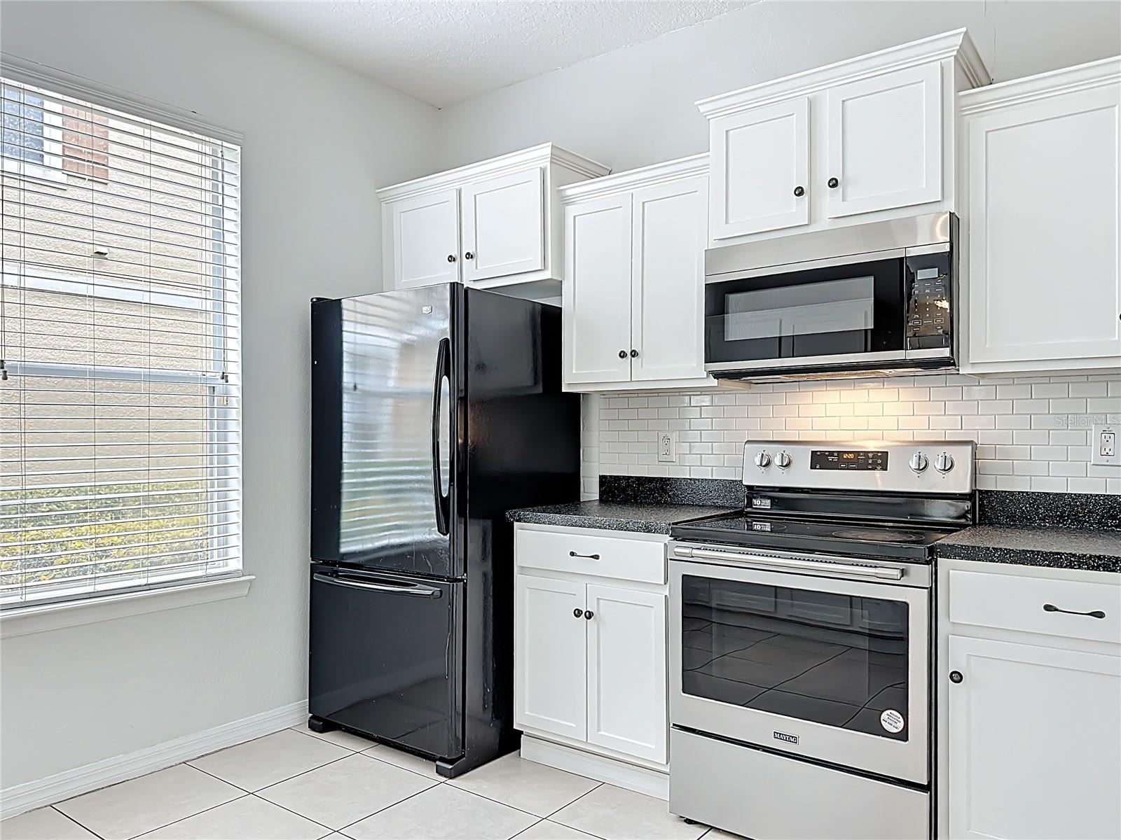 Image 23 of 55 For 10338 Lake District Lane S