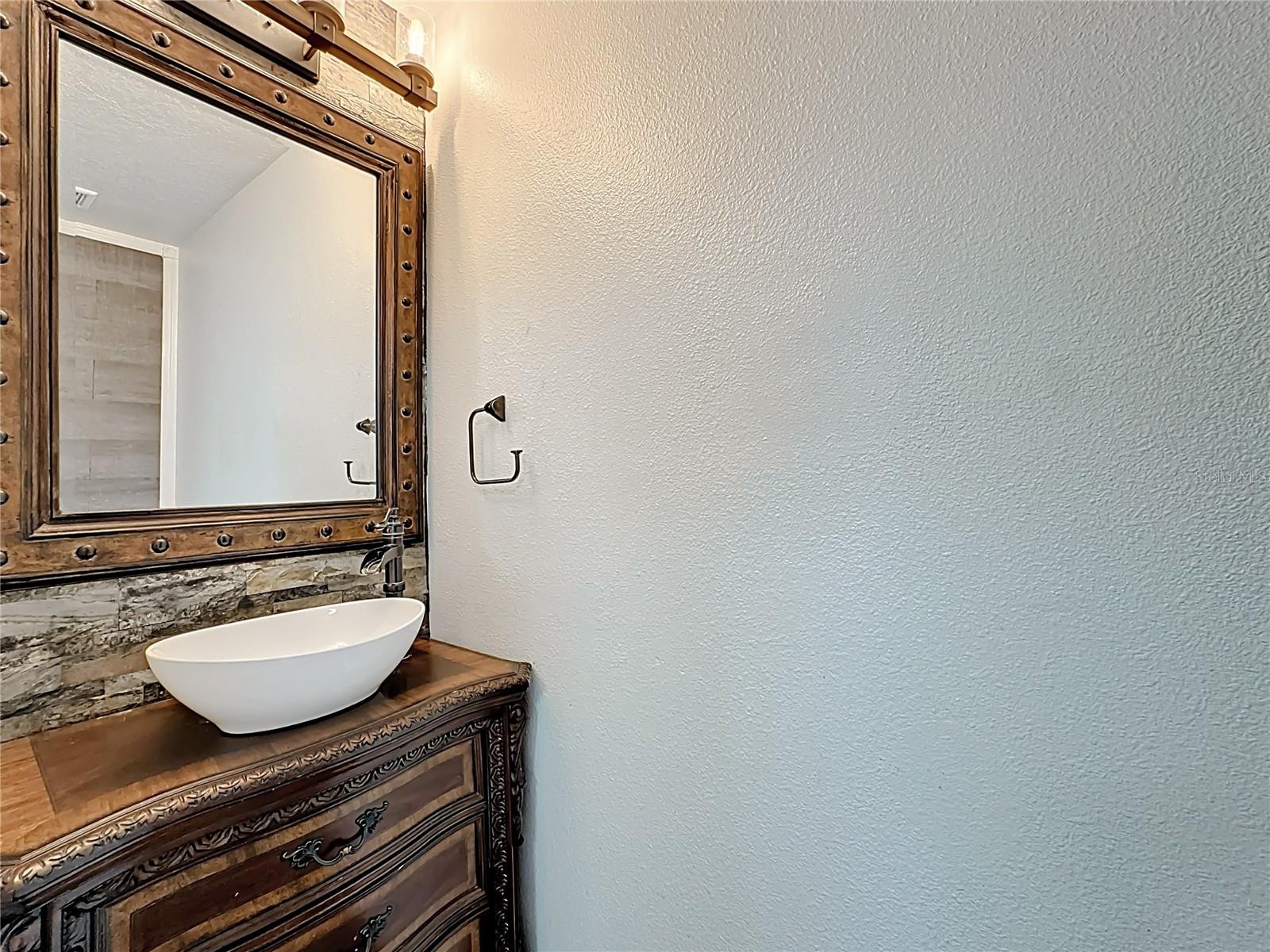 Image 24 of 55 For 10338 Lake District Lane S