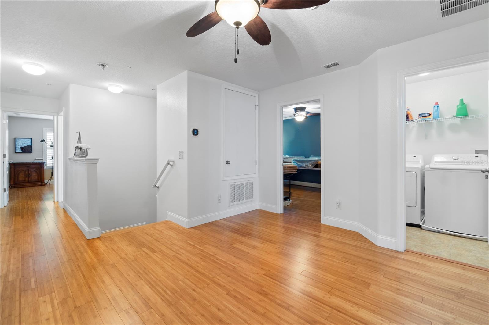 Image 15 of 31 For 1311 Priory Circle