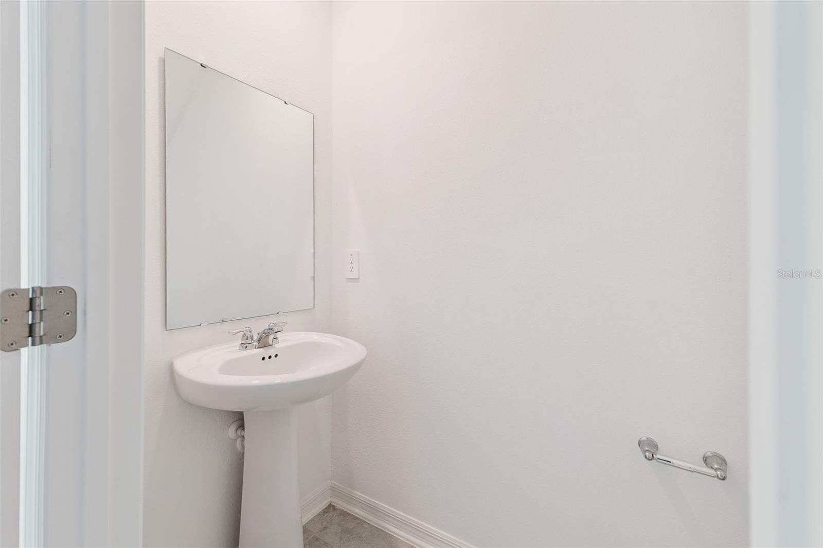 Image 9 of 25 For 1409 Austin Street