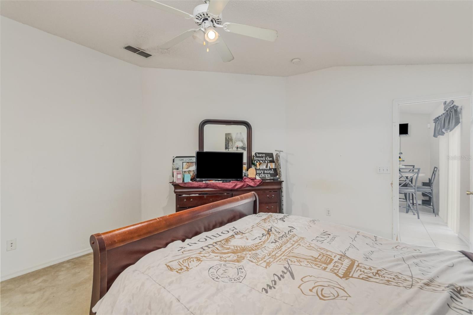 Image 16 of 30 For 633 High Street