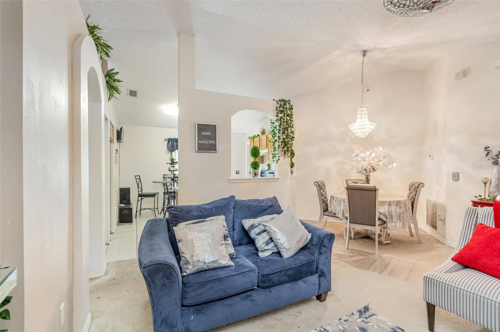 Image 4 of 30 For 633 High Street