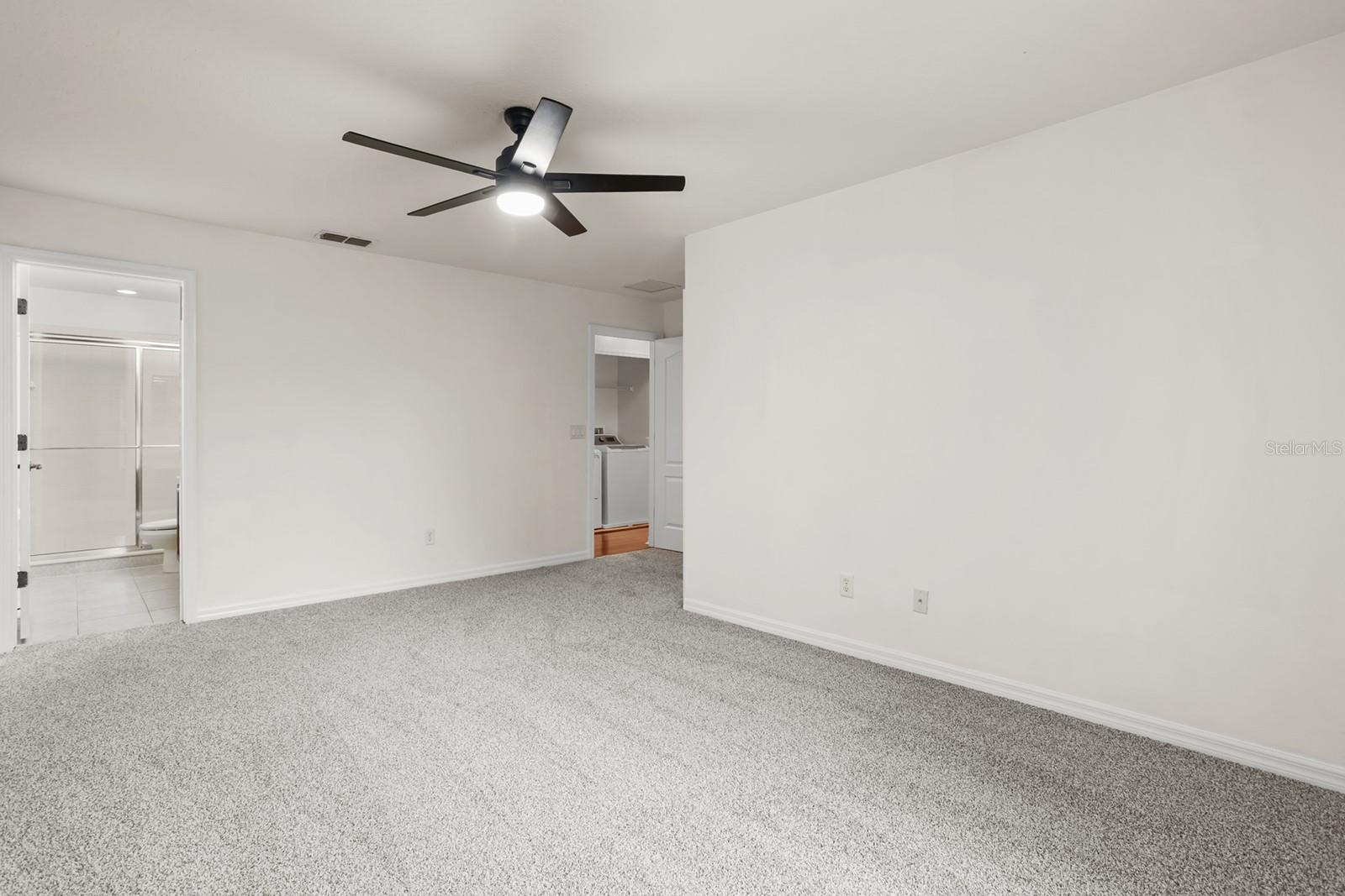 Image 12 of 58 For 14230 Avenue Of The Groves