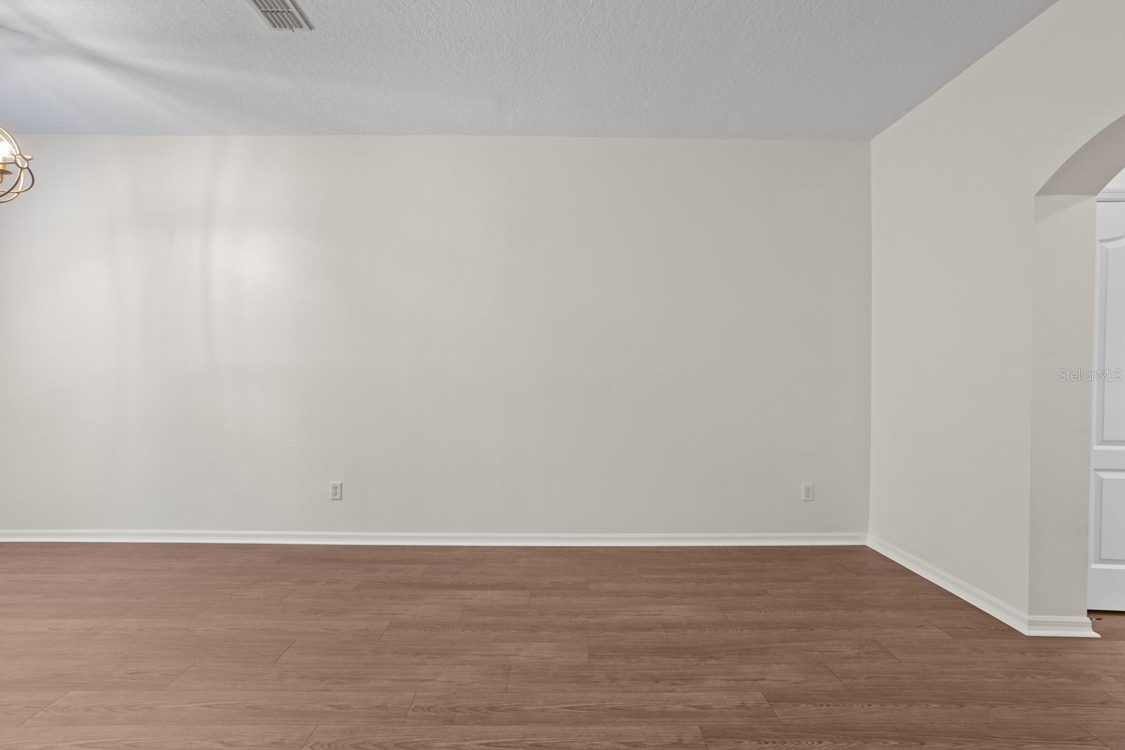 Image 16 of 58 For 14230 Avenue Of The Groves