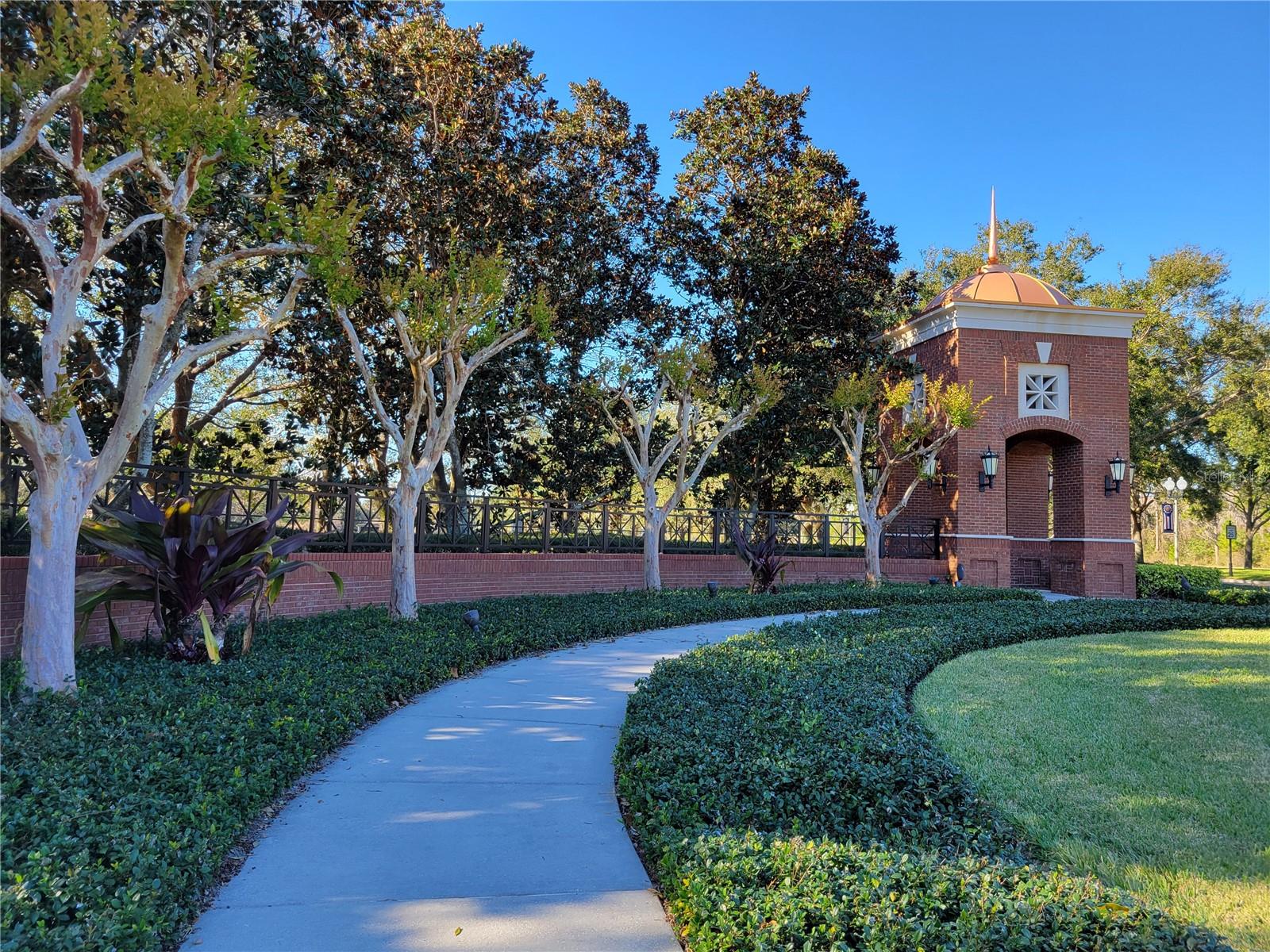 Image 22 of 58 For 14230 Avenue Of The Groves