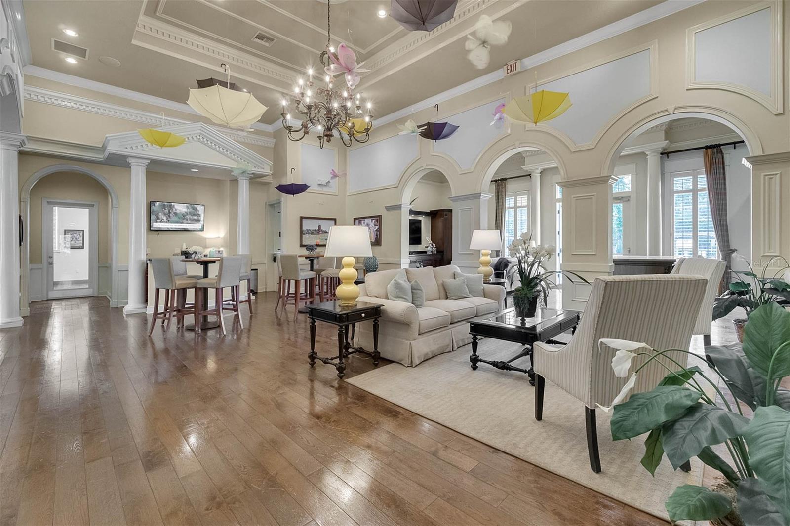 Image 28 of 58 For 14230 Avenue Of The Groves