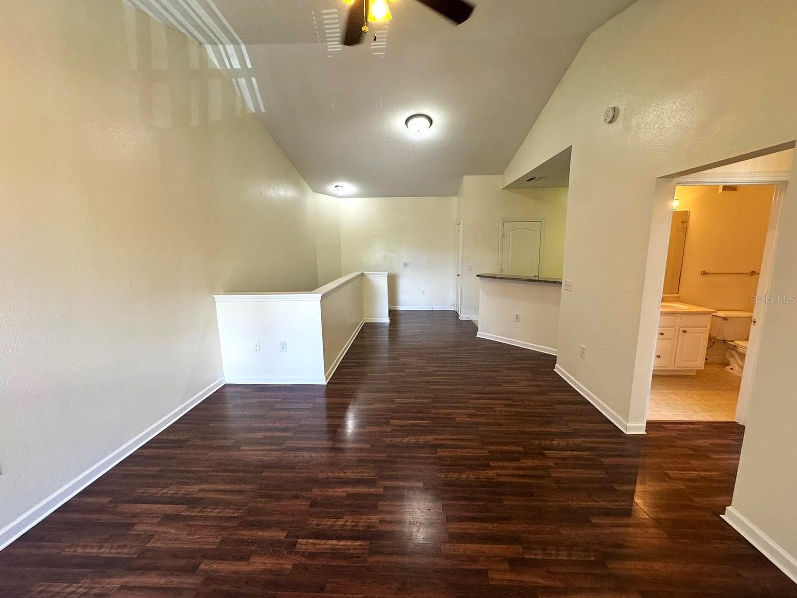 Image 6 of 19 For 17952 Villa Creek Drive 17952