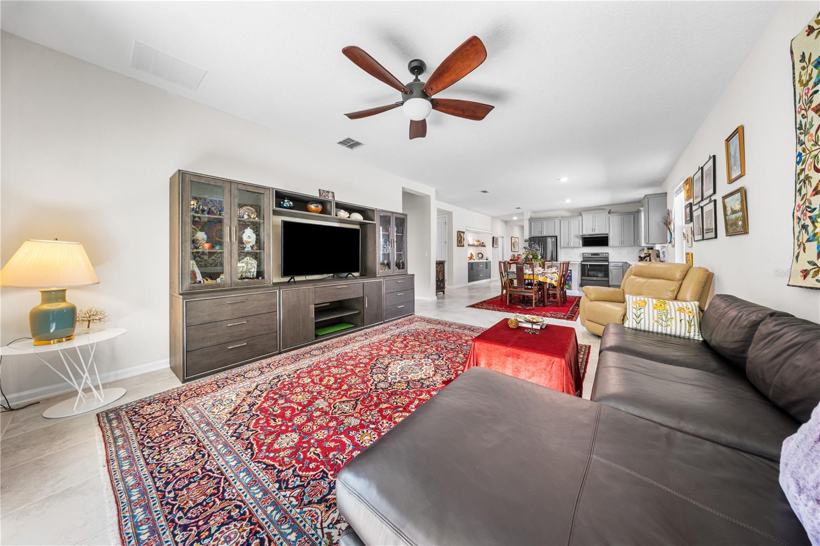 Image 22 of 56 For 3388 Sagebrush Street