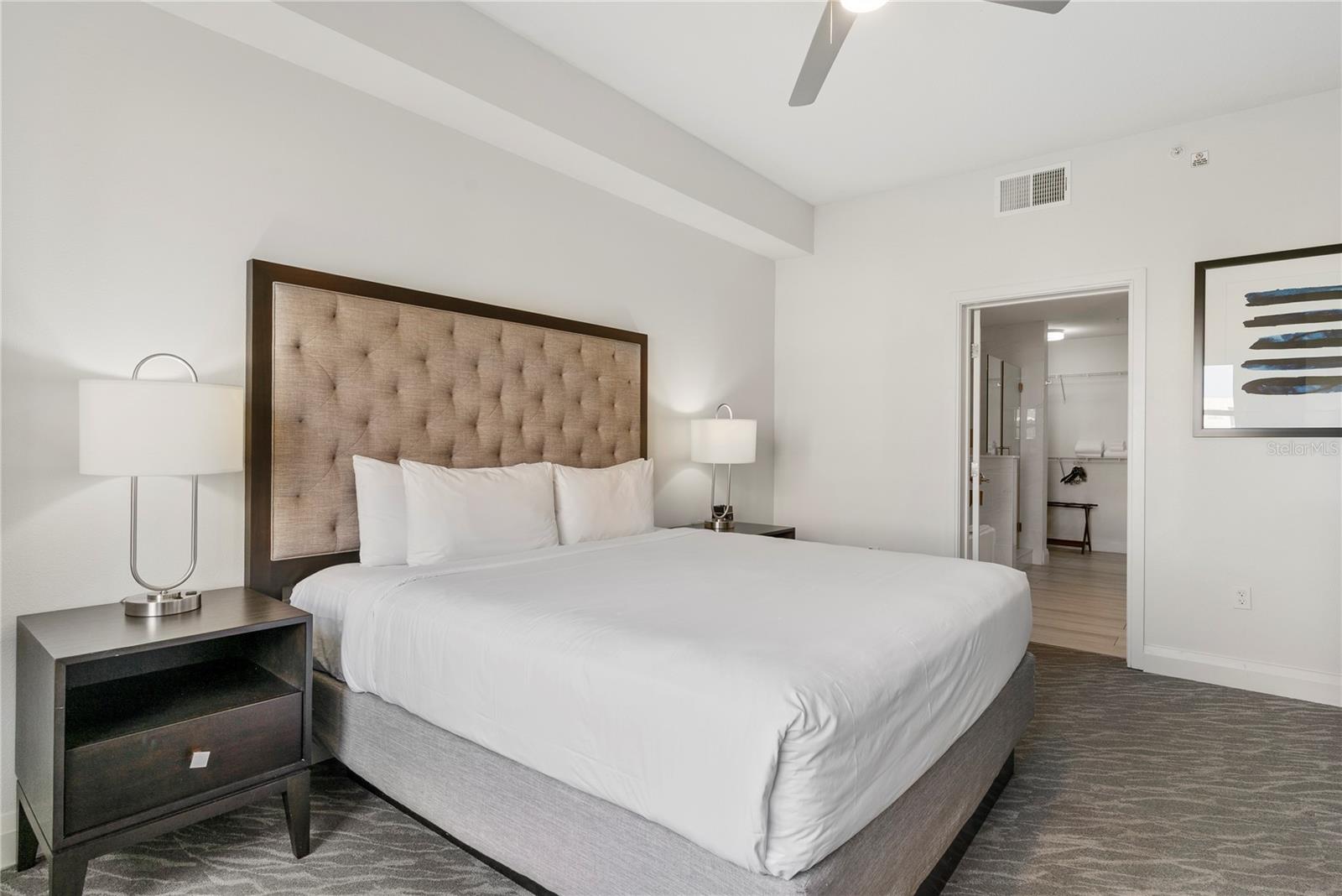 Image 19 of 40 For 14501 Grove Resort Avenue 3514