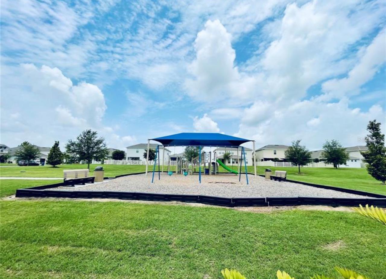 Image 21 of 22 For 668 Big Pine Avenue