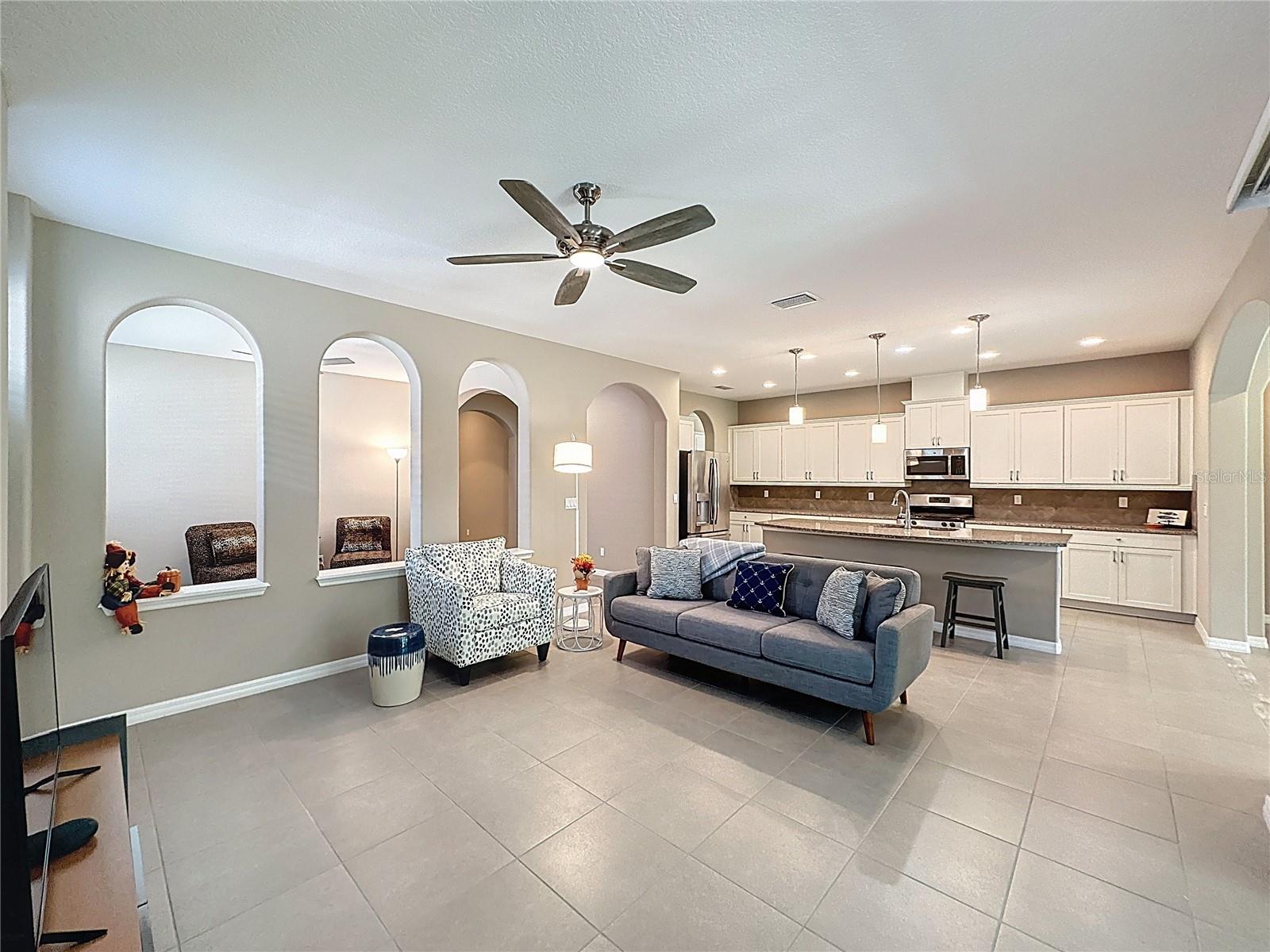 Image 12 of 60 For 251 Silver Maple Road