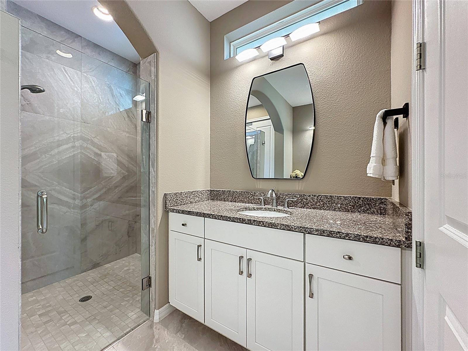 Image 24 of 60 For 251 Silver Maple Road