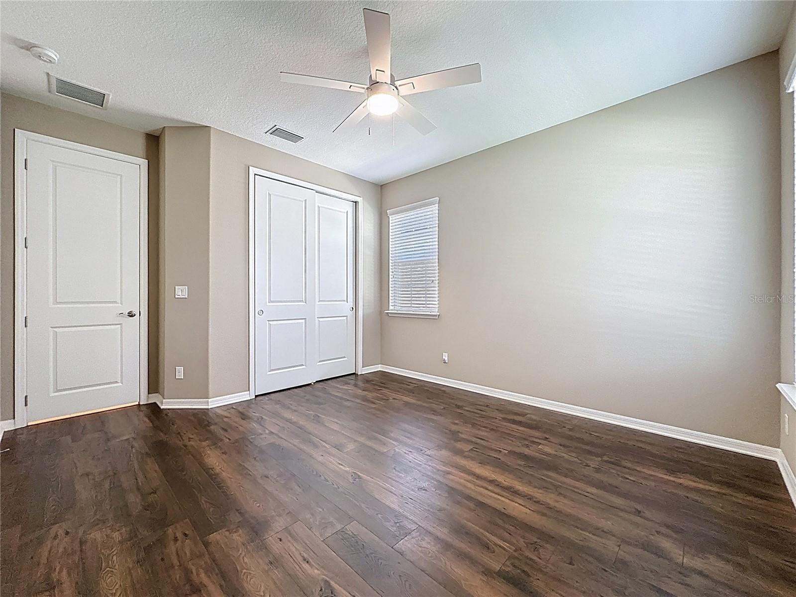 Image 32 of 60 For 251 Silver Maple Road