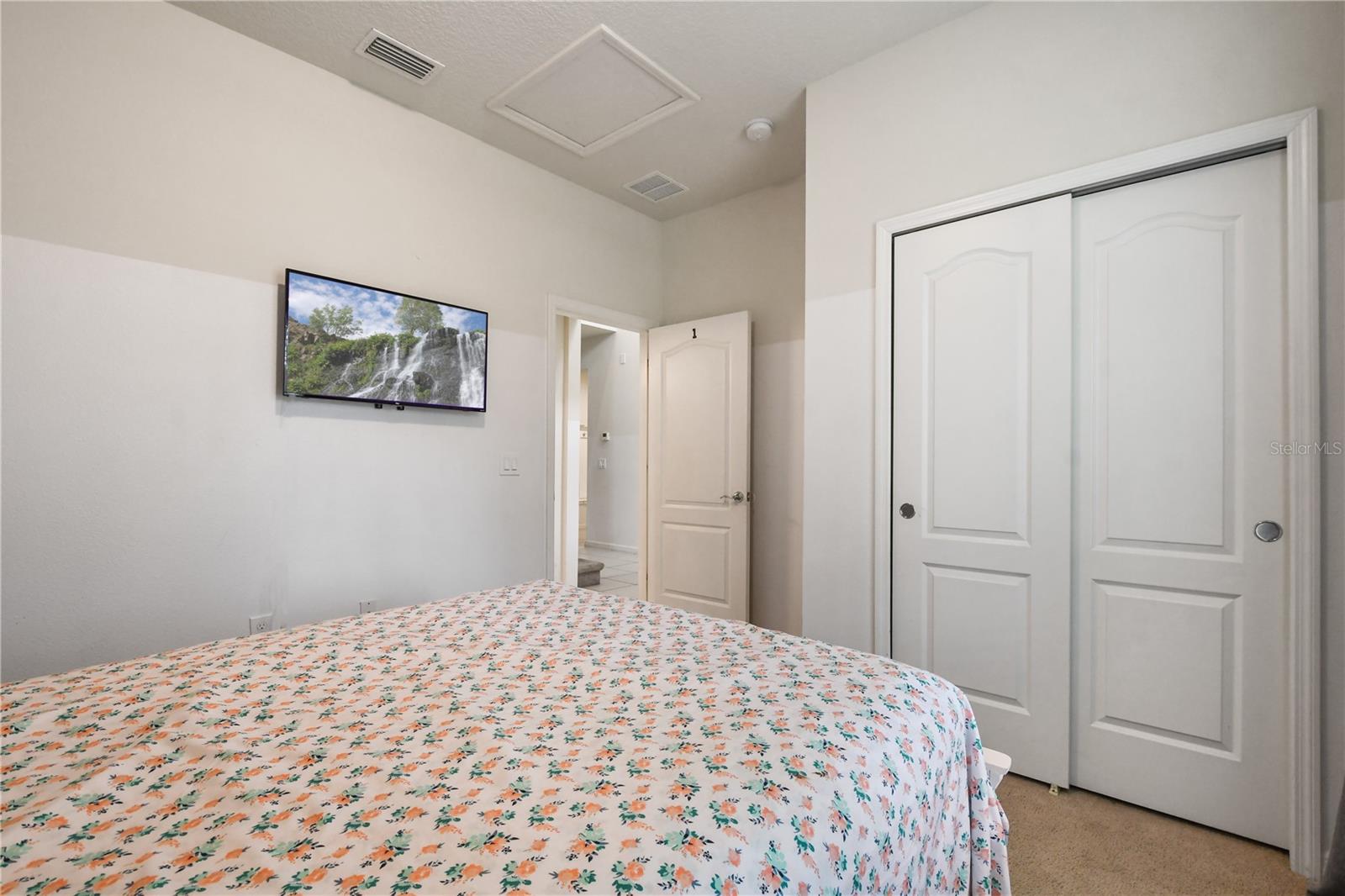 Image 28 of 51 For 8888 Bengal Court