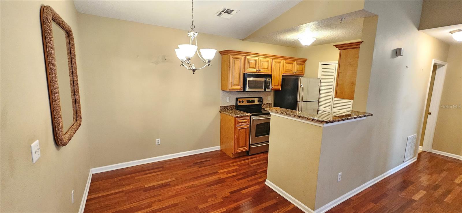 Image 3 of 21 For 4340 Kirkman Road 912