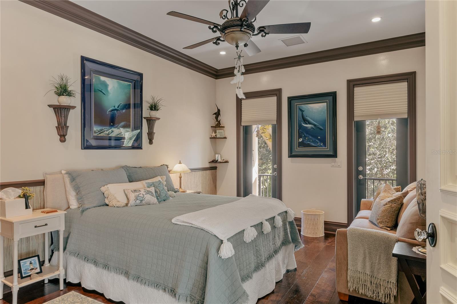 Image 47 of 69 For 10433 Banyan Way