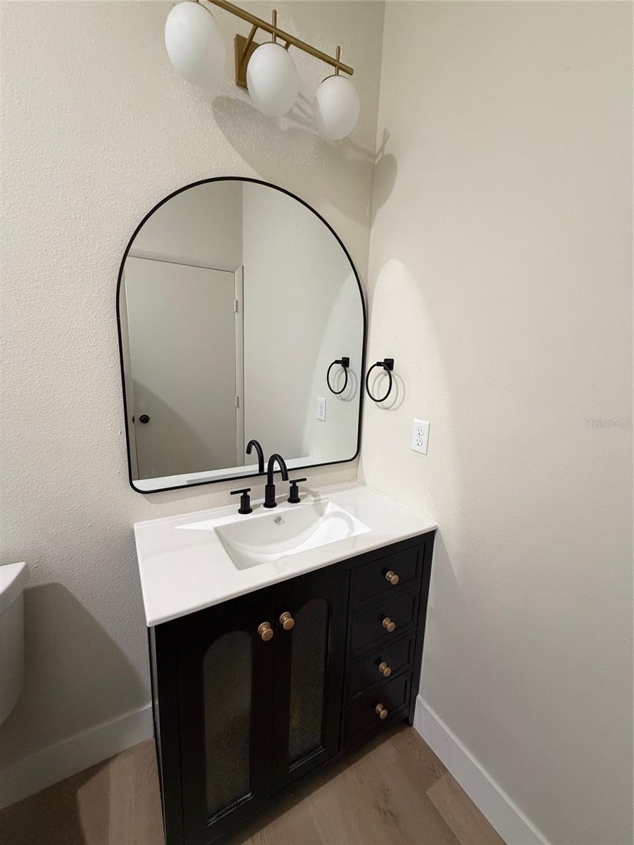 Image 12 of 12 For 860 5th Street