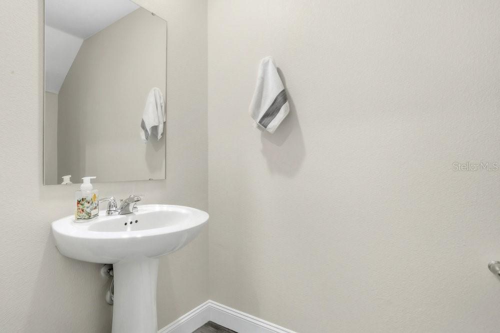 Image 19 of 38 For 4394 Sunny Creek Place