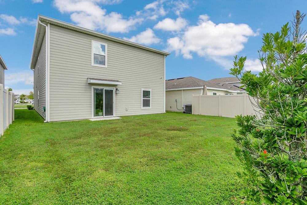 Image 25 of 38 For 4394 Sunny Creek Place