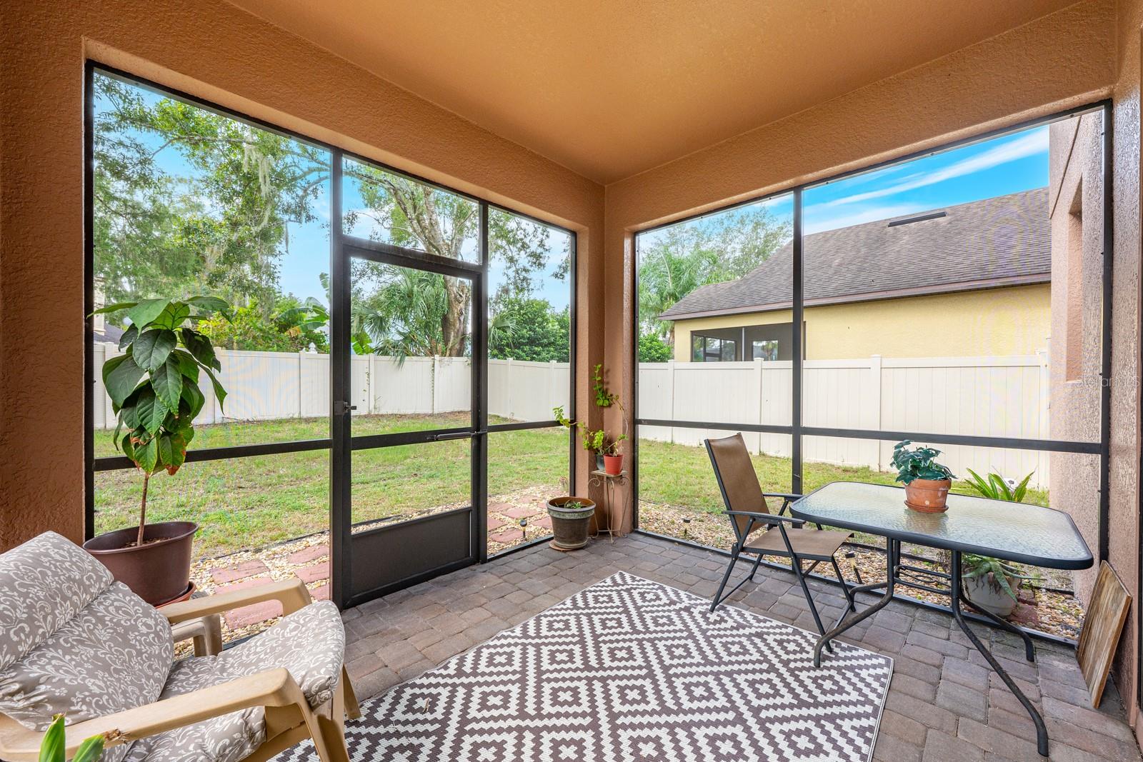 Image 20 of 25 For 9937 Armando Circle