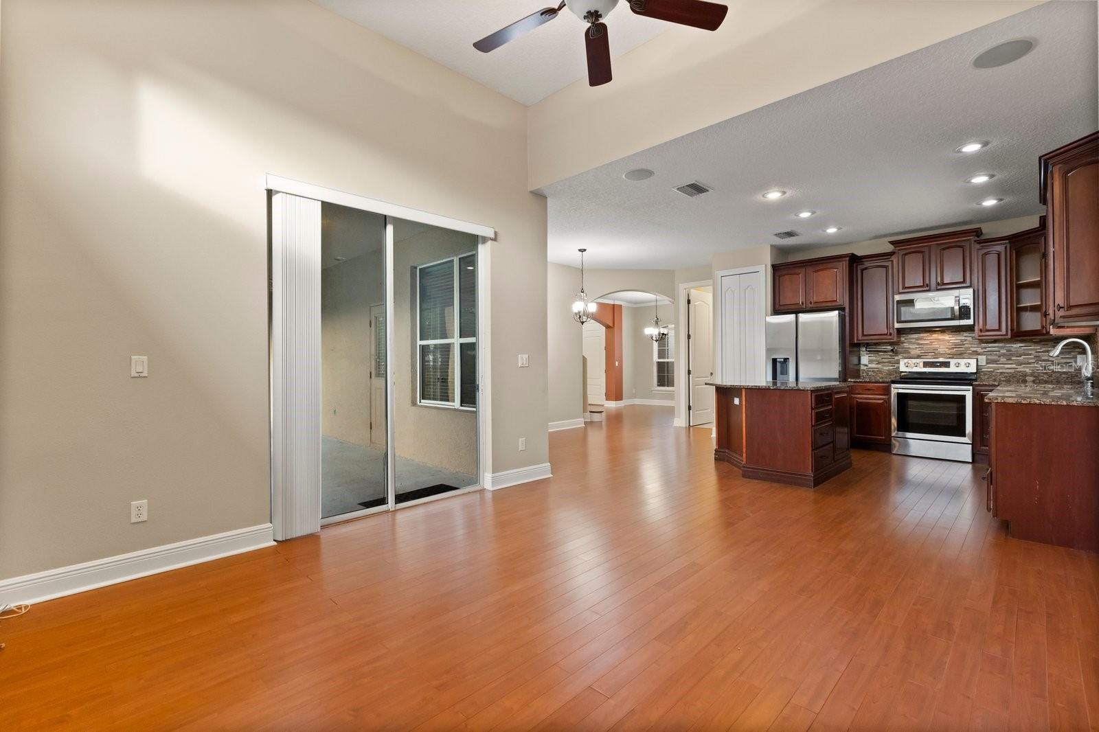 Image 10 of 35 For 57 Valleywood Drive